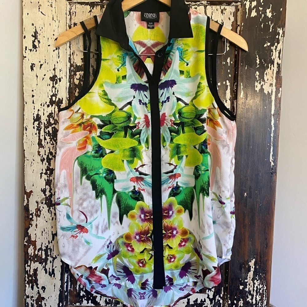 Prabal Gurung for Target vibrant Summer Resort wear blouse. Small